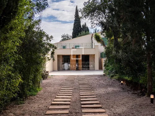 Excellent 6 Bedroom country house with 4,000m² garden for sale in Esporles