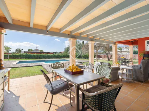 3 Bedrooms House / Villa in Planera
