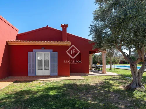 3 Bedrooms House / Villa in Planera