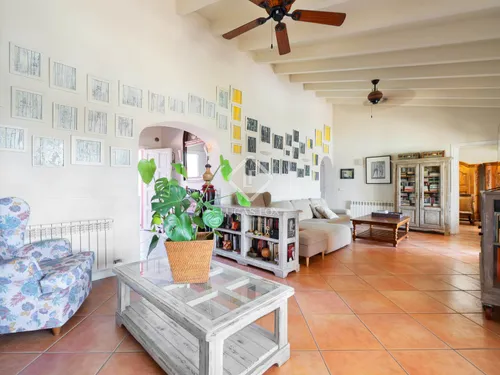3 Bedrooms House / Villa in Planera