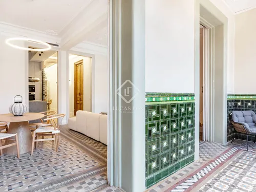 3 Bedrooms Apartment in Muntaner