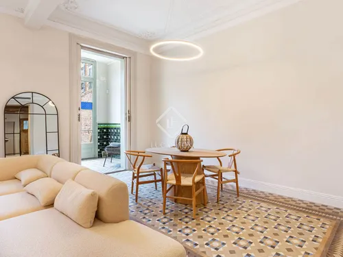 3 Bedrooms Apartment in Muntaner