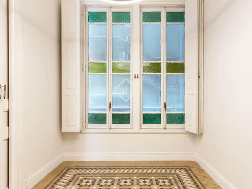 3 Bedrooms Apartment in Muntaner