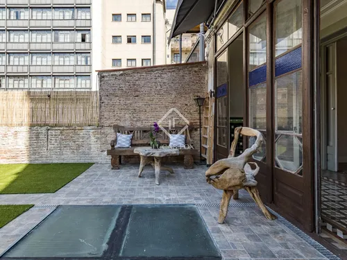 3 Bedrooms Apartment in Muntaner