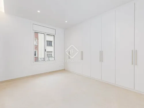 3 Bedrooms Apartment in Diagonal