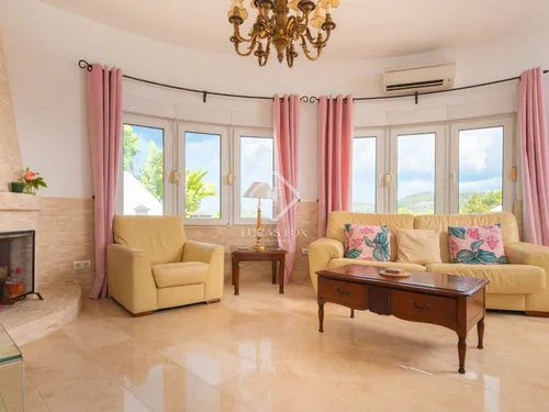 3 Bedrooms Country house in Carrer Andratx