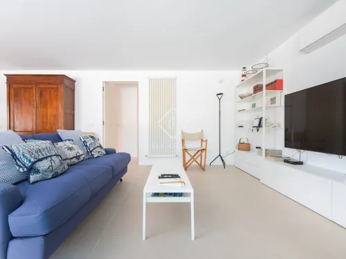 4 Bedrooms House / Villa in CALLE PARIS