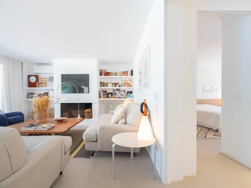 4 Bedrooms House / Villa in CALLE PARIS