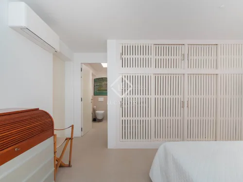 4 Bedrooms House / Villa in CALLE PARIS