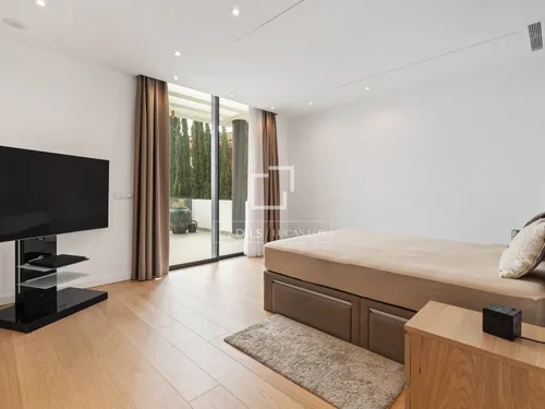 5 Bedrooms House / Villa in El Paraiso