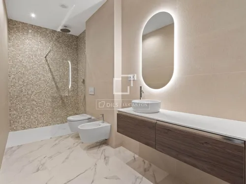 5 Bedrooms House / Villa in El Paraiso