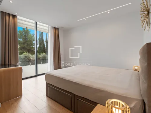 5 Bedrooms House / Villa in El Paraiso