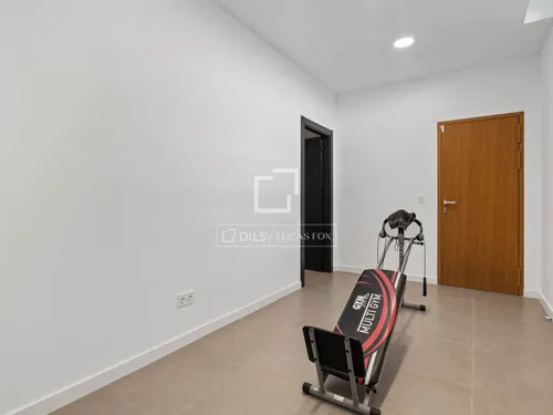 5 Bedrooms House / Villa in El Paraiso