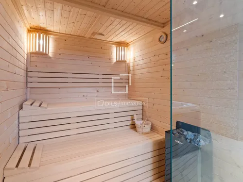 5 Bedrooms House / Villa in El Paraiso