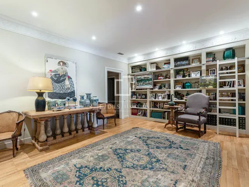 6 Bedrooms Apartment in Jacinto Benavente