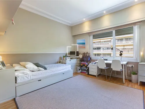 6 Bedrooms Apartment in Jacinto Benavente