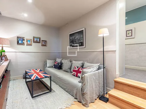 6 Bedrooms Apartment in Jacinto Benavente