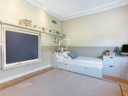 6 Bedrooms Apartment in Jacinto Benavente