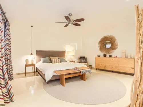 4 Bedrooms House / Villa in Carrer de Sant Josep