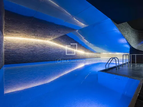 4 Bedrooms Apartment in Rambla Prim