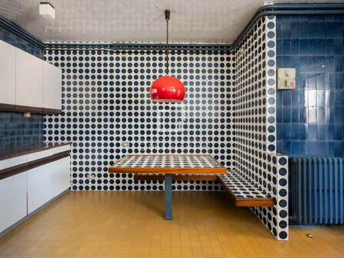 6 Bedrooms Apartment in Via Augusta