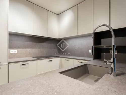 4 Bedrooms Apartment in Santaló