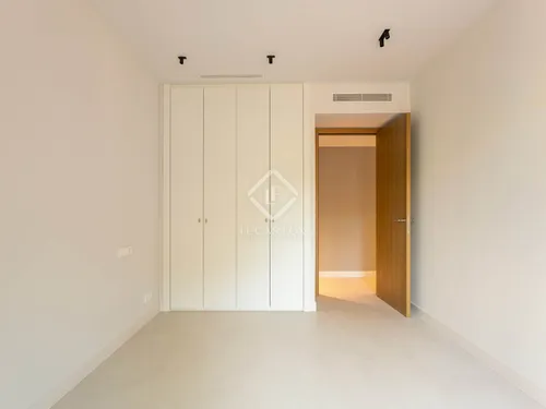 4 Bedrooms Apartment in Santaló