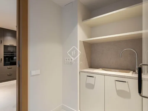 4 Bedrooms Apartment in Santaló