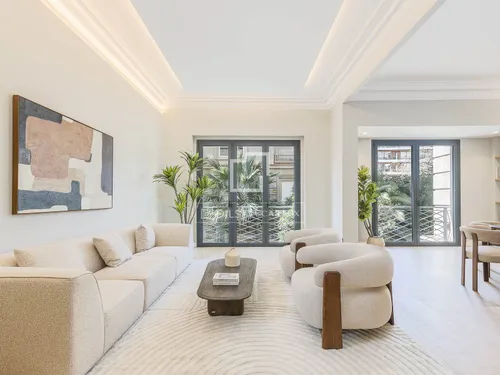 Excellent 5 Bedroom apartment for sale in Sant Gervasi - Galvany, Barcelona