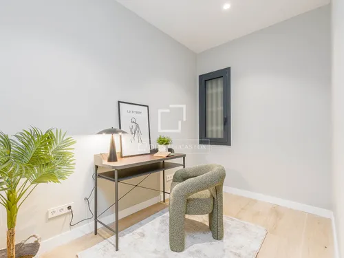 5 Bedrooms Apartment in Muntaner