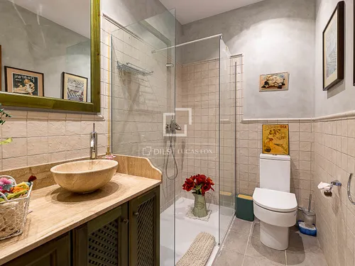 5 Bedrooms House / Villa in Ametler