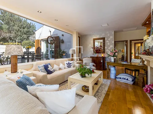 5 Bedrooms House / Villa in Ametler