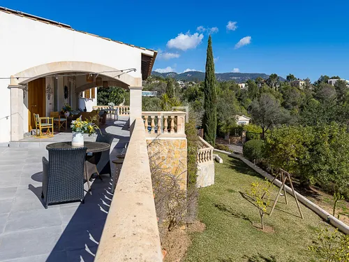 5 Bedrooms House / Villa in Ametler