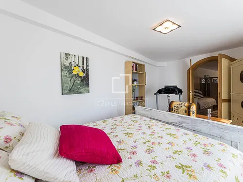 5 Bedrooms House / Villa in Ametler