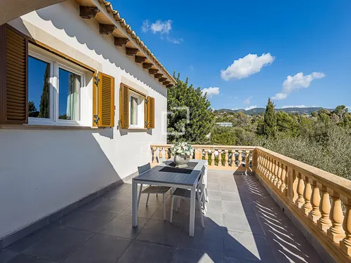 5 Bedrooms House / Villa in Ametler