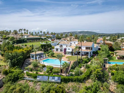 7 Bedrooms House / Villa in Calle Faisan
