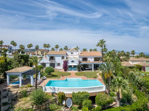 7 Bedrooms House / Villa in Calle Faisan