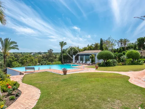 7 Bedrooms House / Villa in Calle Faisan