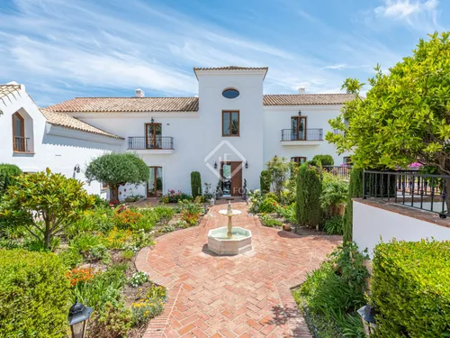 7 Bedrooms House / Villa in Calle Faisan