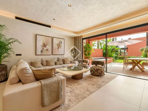 4 Bedrooms House / Villa in Los Altos de Puente Romano