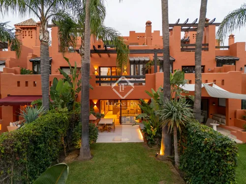 4 Bedrooms House / Villa in Los Altos de Puente Romano
