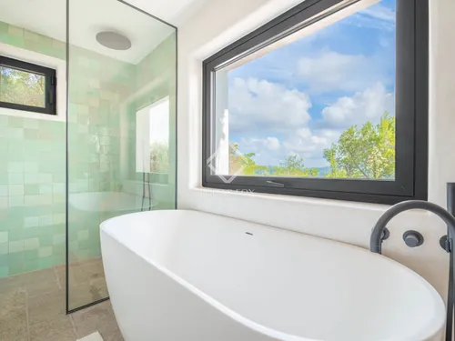 7 Bedrooms House / Villa in DS SAFRAGELLE - POLIGONE 14 - PARCELA 105