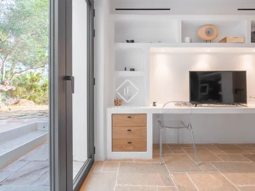 7 Bedrooms House / Villa in DS SAFRAGELLE - POLIGONE 14 - PARCELA 105