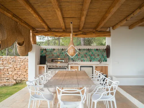 7 Bedrooms House / Villa in DS SAFRAGELLE - POLIGONE 14 - PARCELA 105