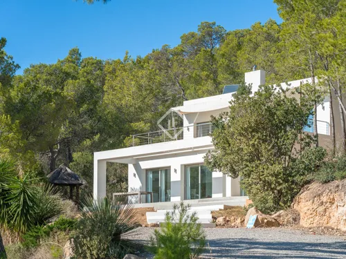 7 Bedrooms House / Villa in DS SAFRAGELLE - POLIGONE 14 - PARCELA 105