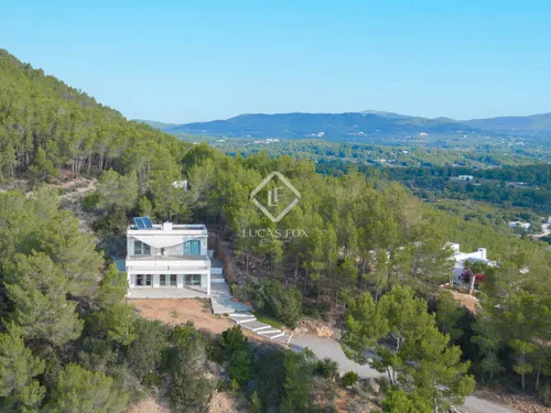 7 Bedrooms House / Villa in DS SAFRAGELLE - POLIGONE 14 - PARCELA 105