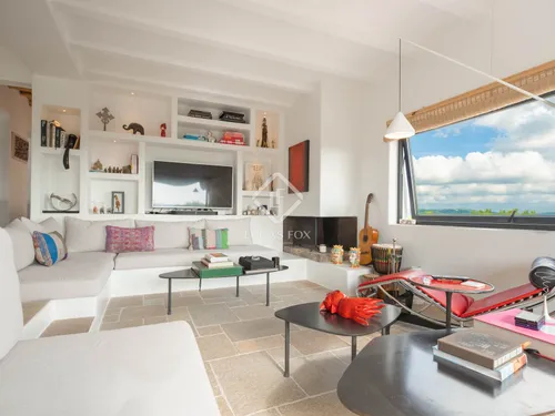 7 Bedrooms House / Villa in DS SAFRAGELLE - POLIGONE 14 - PARCELA 105