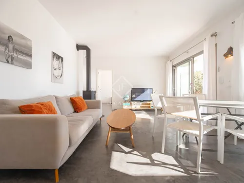 7 Bedrooms House / Villa in DS SAFRAGELLE - POLIGONE 14 - PARCELA 105