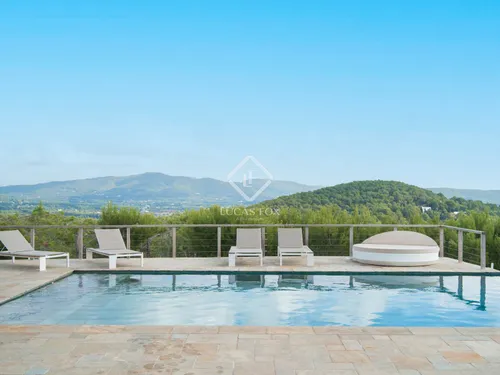 7 Bedrooms House / Villa in DS SAFRAGELLE - POLIGONE 14 - PARCELA 105