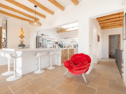 7 Bedrooms House / Villa in DS SAFRAGELLE - POLIGONE 14 - PARCELA 105